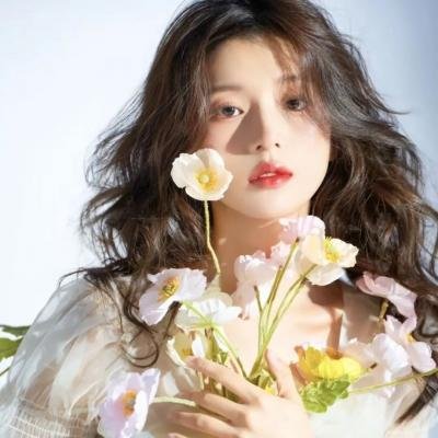 水中的女人
